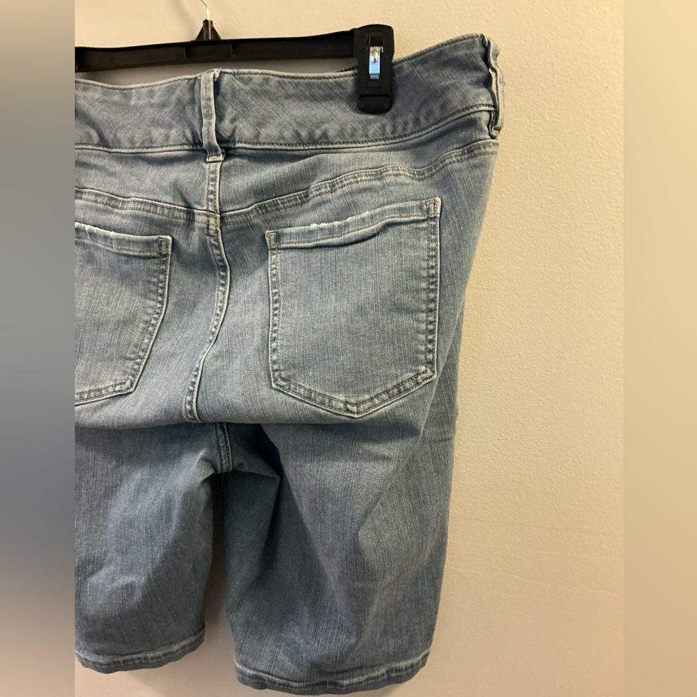 Torrid Premium Plus Size 18 Denim Bermuda Jegging Shorts | High Rise Stretch - Picture 4 of 13
